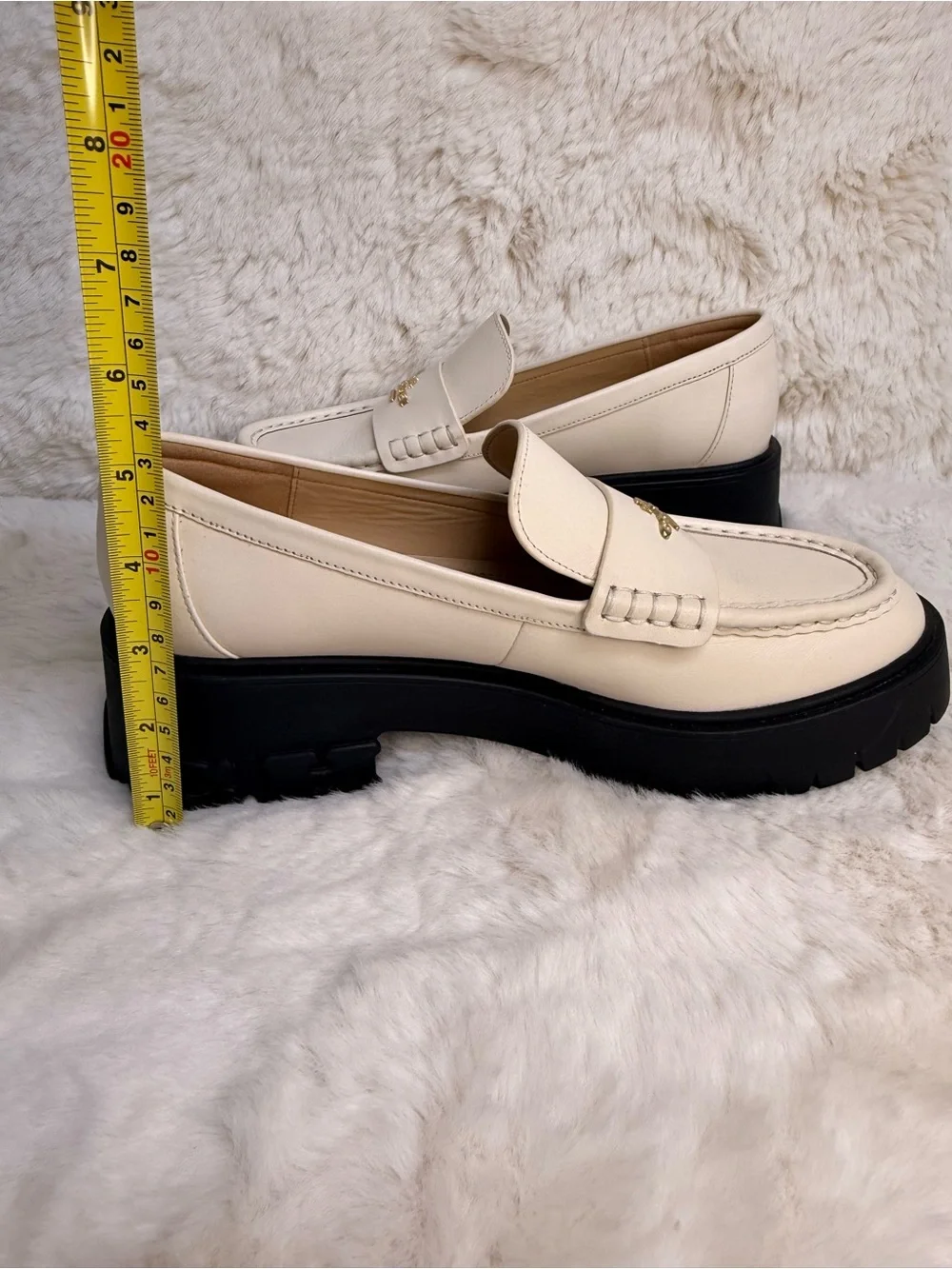 NWOB Coach Women's Ruthie Leather Platform Comfort Loafer Chalk White Sz 8 CM587